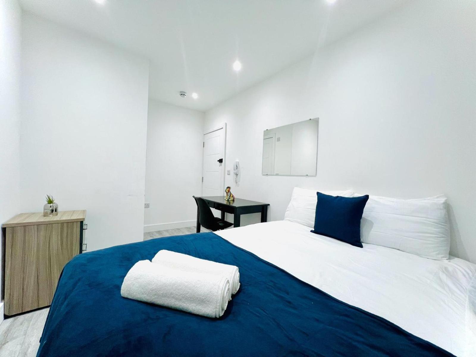 Apartment Flats, Perfect Location To Visit London! London
